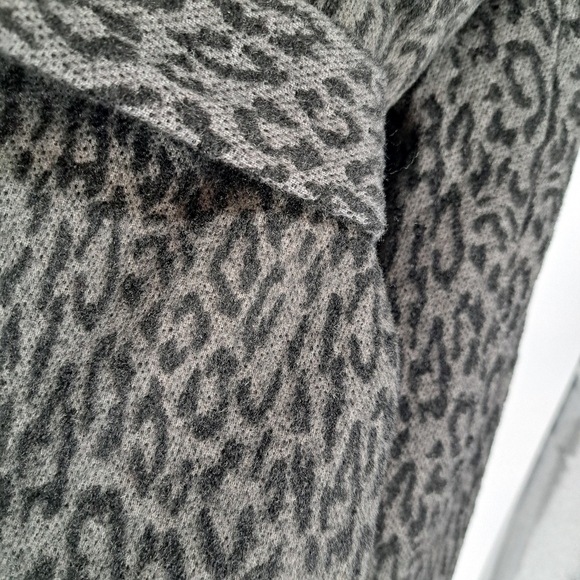 Marvin Richards New York Gray Wool Blend Leopard Print Pea Coat - Picture 6 of 11